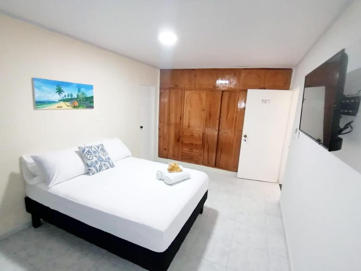 Aparta Hotel Jhonny Cay San Andrés エクステリア 写真